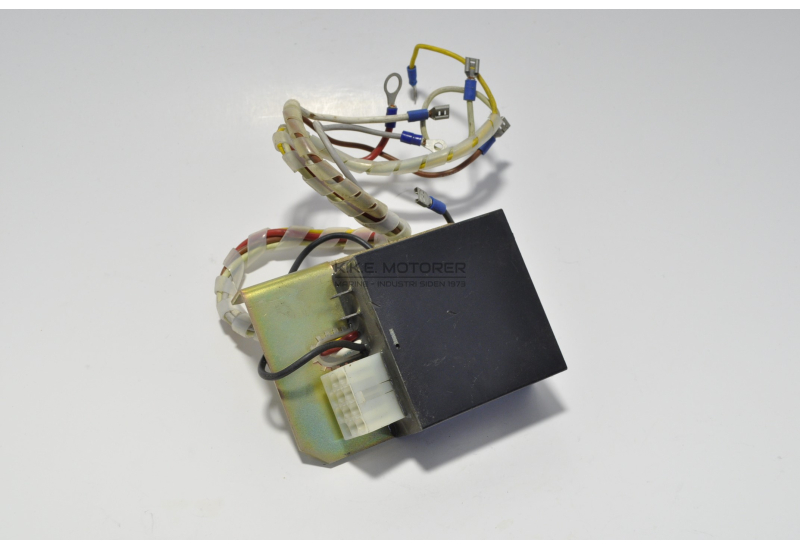 TERMINALBOX TIL BUKH DIGITALT INSTRUMENTPANEL - DV 24