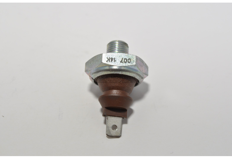 OLIETRYKSSENSOR DV8-10-18-20-24-32 LAMPE*