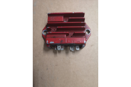 SPÆNDINGSREGULATOR/LADERELÆ DV 8-10L - USED