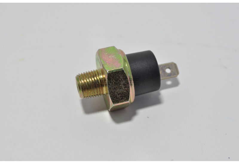 OLIETRYKSSENSOR LAMPE 2001-2002-2003
