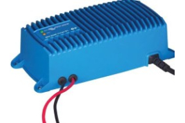 VICTRON LADER BLUE POWER 12V 17A.