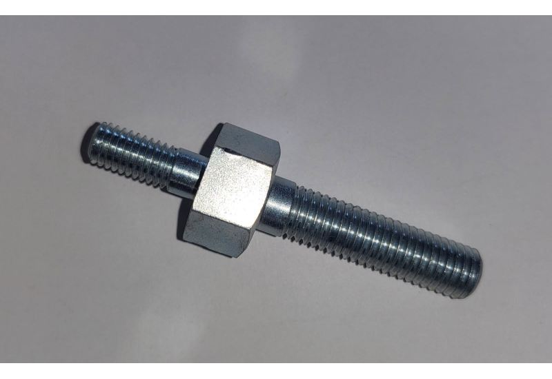 BOLT - SPACER SØVANDSPUMPE 3YM30